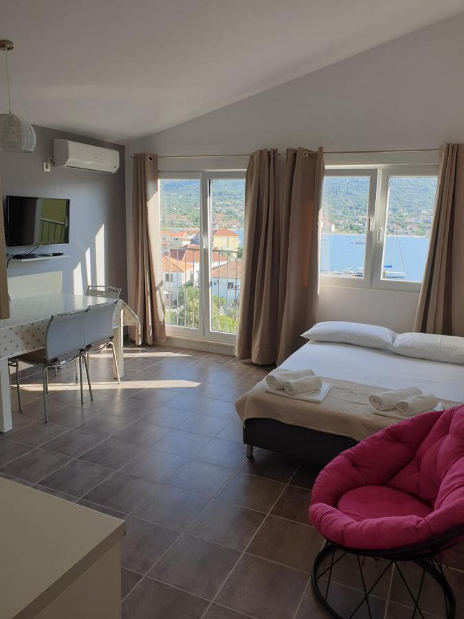 Apartments Zdenka Винишче Экстерьер фото