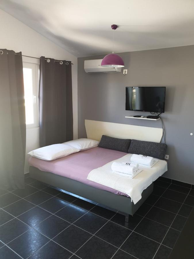 Apartments Zdenka Винишче Экстерьер фото